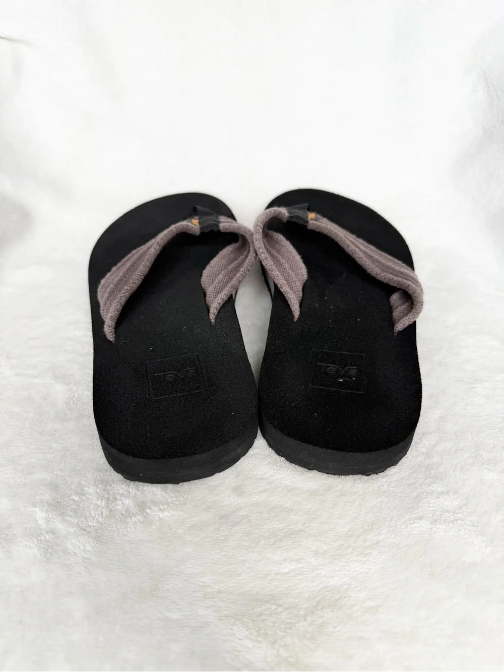 Teva Mush II Canvas Men’s Black Flip Flop Sandals with Taupe Straps Size 7